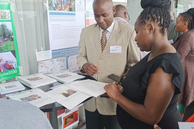 Dissemination of research outputs via posters & stakeholder manuals at the AgriFoSe workshop(6)