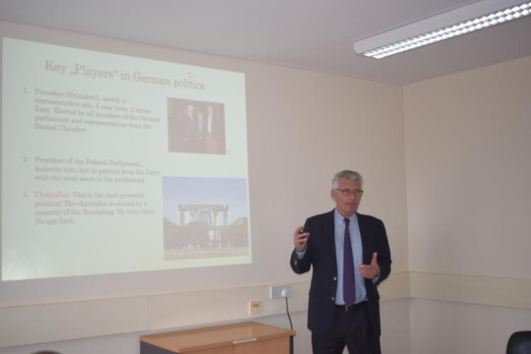 Prof. Gerd Pondering on an important point